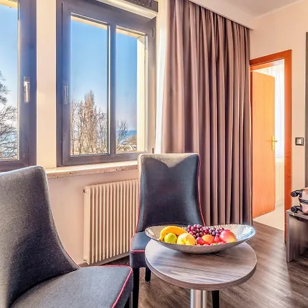 Plaza Buchhorner Hof Hotel 4*
