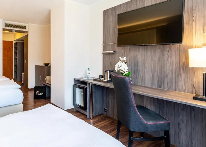 Plaza Buchhorner Hof Hotel 4*