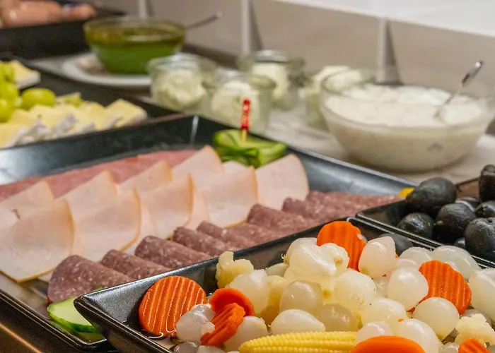 Plaza Buchhorner Hof Hotel 4*