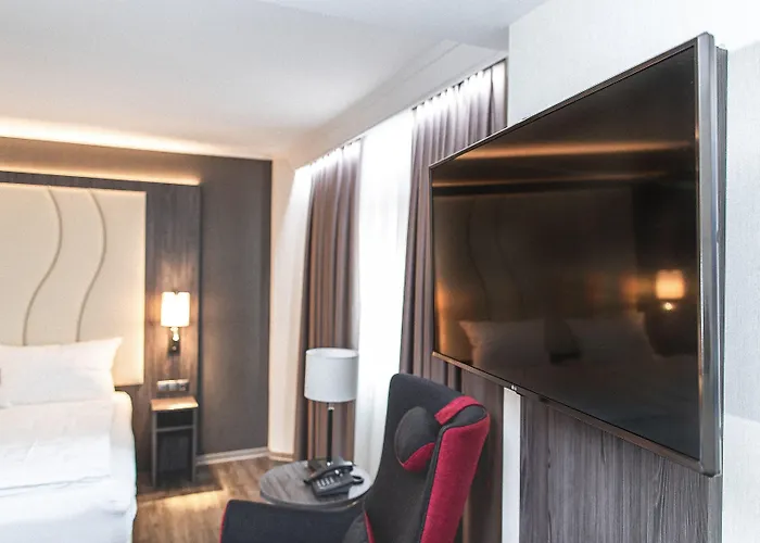 Plaza Buchhorner Hof Hotell 4*